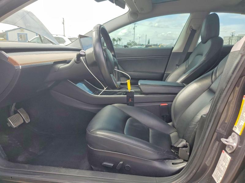 2018 Tesla Model 3 მანქანა იყიდება აუქციონზე, vin: 5YJ3E1EB7JF185262, აუქციონის ნომერი: 47702326
