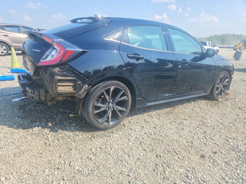51133686 :رقم المزاد ، SHHFK7H40JU219045 vin ، 2018 Honda Civic مزاد بيع