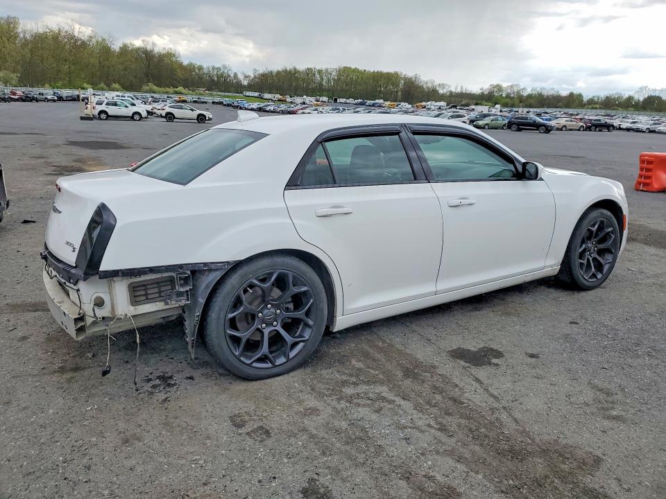 2019 Chrysler 300 მანქანა იყიდება აუქციონზე, vin: 2C3CCABG5KH628661, აუქციონის ნომერი: 51792126