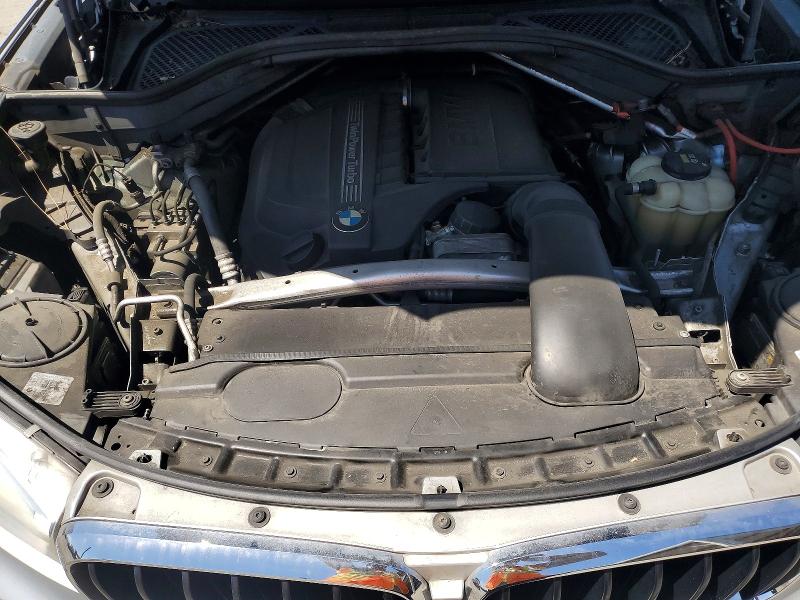 Продажа на аукционе авто 2016 Bmw X5, vin: 5UXKR0C57G0P25643, номер лота: 49990566