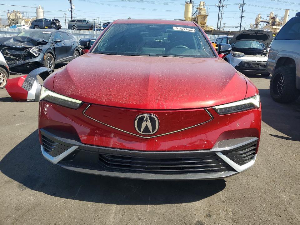51522636 :رقم المزاد ، 4W5KHMRK5RZ515715 vin ، 2024 Acura Zdx مزاد بيع