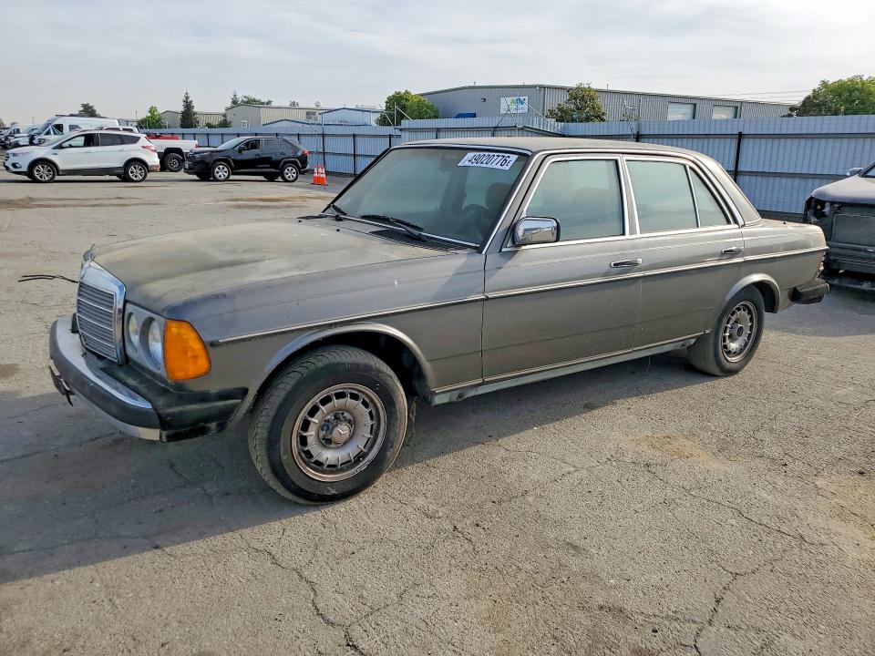 Продажа на аукционе авто 1985 Mercedes-benz 300, vin: WDBAB33C0FA261796, номер лота: 49020776