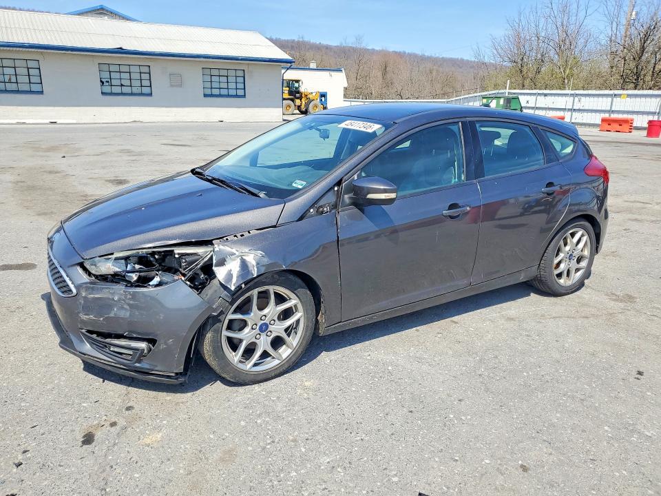 48417346 :رقم المزاد ، 1FADP3K25FL273686 vin ، 2015 Ford Focus مزاد بيع
