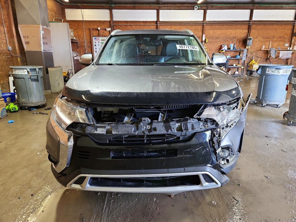 48772186 :رقم المزاد ، JA4AZ3A33LZ021388 vin ، 2020 Mitsubishi Outlander مزاد بيع