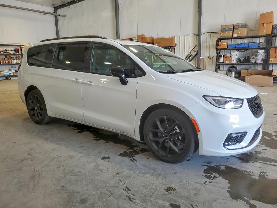 Aukcja sprzedaży 2026 Chrysler Pacifica, vin: 2C4RC1GG5TR170002, numer aukcji: 49750216