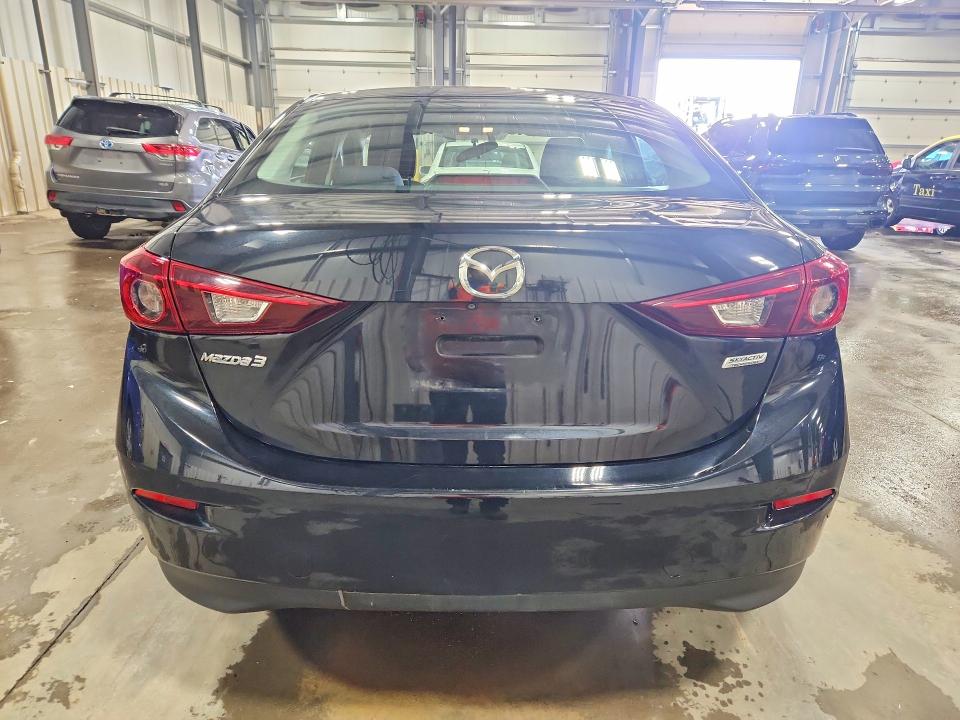 2017 Mazda 3 მანქანა იყიდება აუქციონზე, vin: 3MZBN1U72HM104356, აუქციონის ნომერი: 51374026