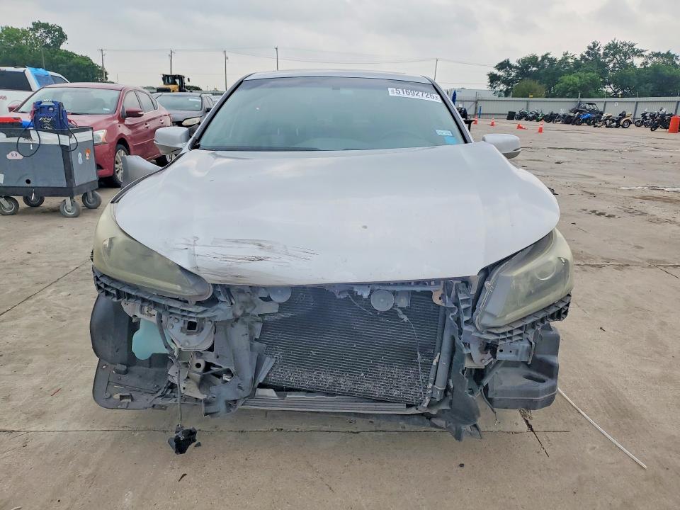 51692726 :رقم المزاد ، 1HGCR2F77DA259234 vin ، 2013 Honda Accord مزاد بيع