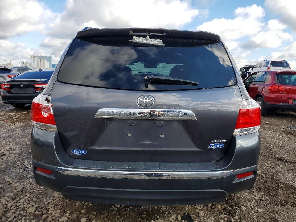 Продажа на аукционе авто 2013 Toyota Highlander, vin: 5TDDK3EH1DS210010, номер лота: 48740556