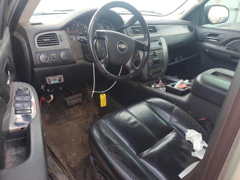 2009 Chevrolet Suburban მანქანა იყიდება აუქციონზე, vin: 1GNFK26309R135433, აუქციონის ნომერი: 55515666