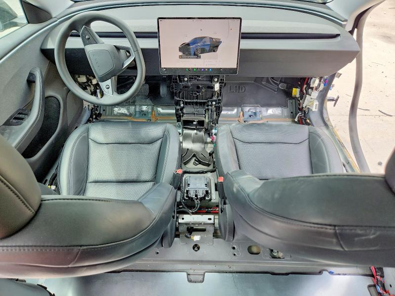 Продаж на аукціоні авто 2024 Tesla Model 3, vin: 5YJ3E1EA0RF724520, номер лоту: 49988496