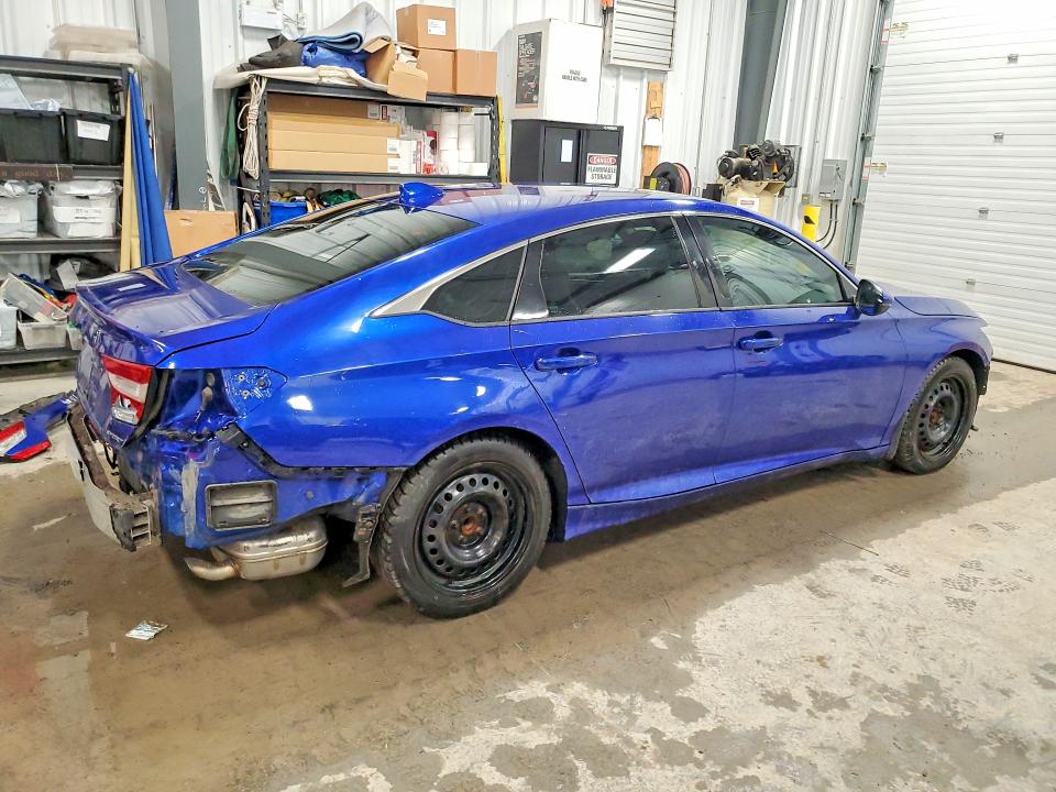 Aukcja sprzedaży 2018 Honda Accord, vin: 1HGCV1F3XJA808052, numer aukcji: 48823996