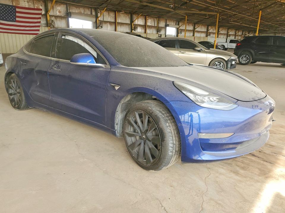48691776 :رقم المزاد ، 5YJ3E1EA2KF435953 vin ، 2019 Tesla Model 3 مزاد بيع
