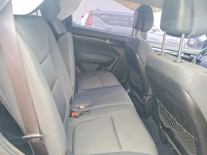 Продажа на аукционе авто 2013 Kia Sorento, vin: 5XYKT3A65DG325117, номер лота: 50779816