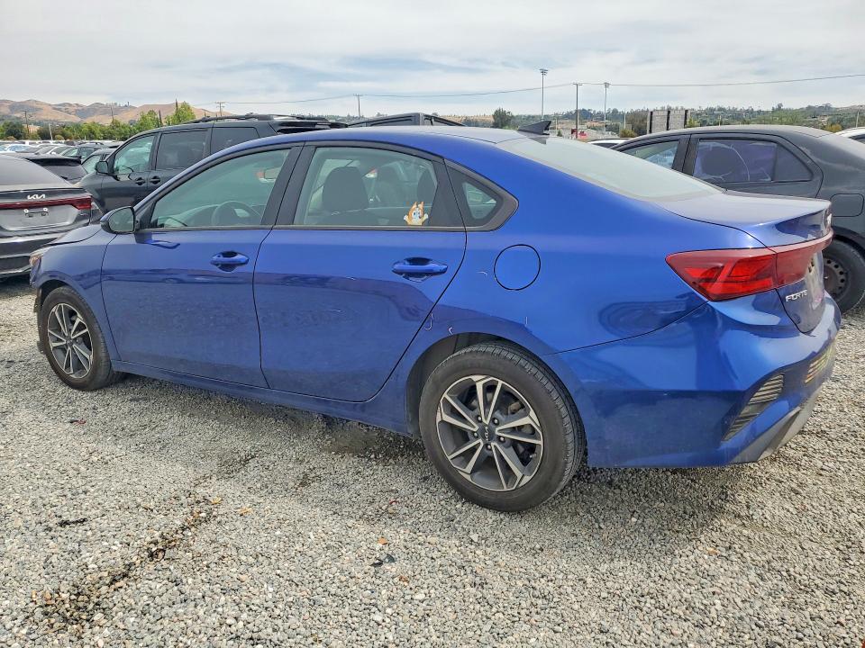 Продажа на аукционе авто 2023 Kia Forte, vin: 3KPF24AD4PE557993, номер лота: 49827256