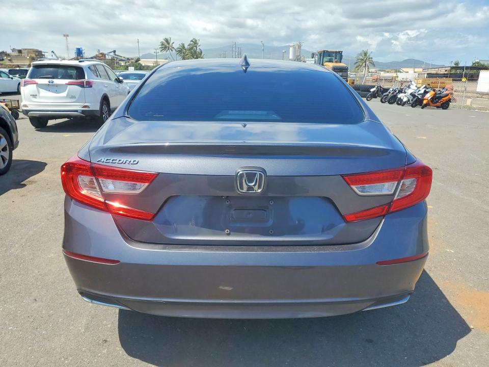 2018 Honda Accord მანქანა იყიდება აუქციონზე, vin: 1HGCV1F47JA147993, აუქციონის ნომერი: 50470076