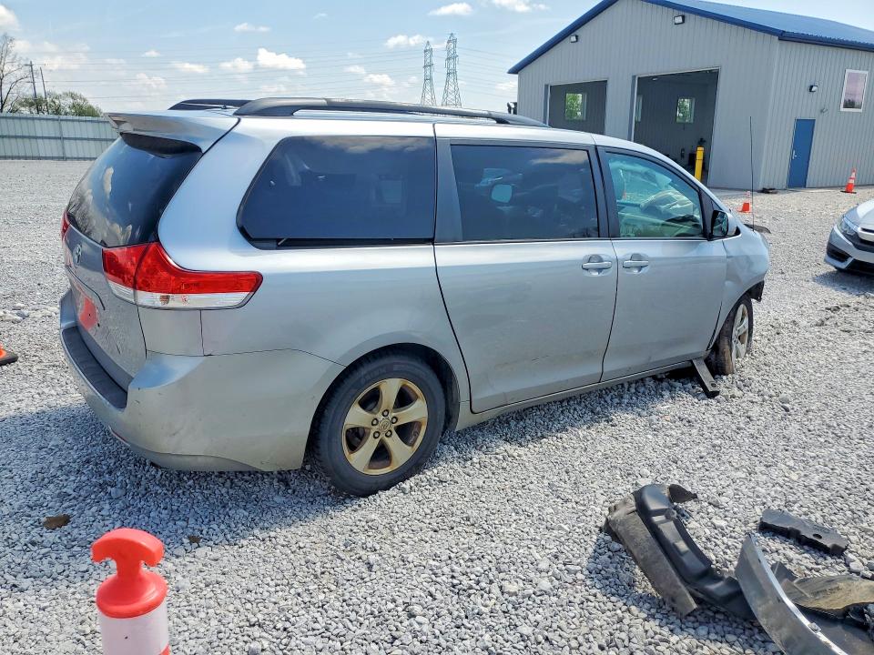 Aukcja sprzedaży 2011 Toyota Sienna, vin: 5TDKK3DCXBS168818, numer aukcji: 50343976