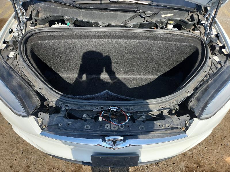 2020 Tesla Model X მანქანა იყიდება აუქციონზე, vin: 5YJXCBE29LF233344, აუქციონის ნომერი: 47647036