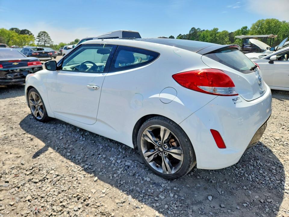 50666236 :رقم المزاد ، KMHTC6AD7HU320554 vin ، 2017 Hyundai Veloster مزاد بيع