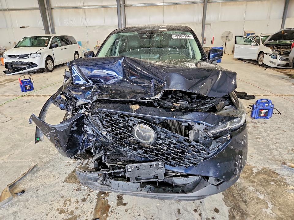 48304256 :رقم المزاد ، JM3KFBCM9N0563239 vin ، 2022 Mazda Cx-5 مزاد بيع