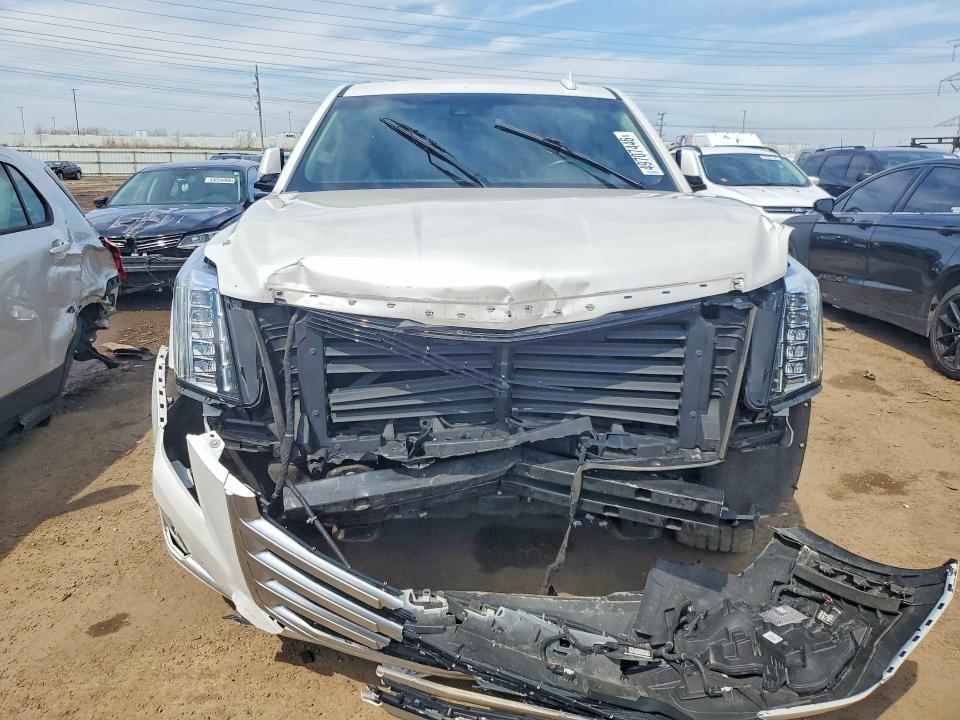 Продажа на аукционе авто 2019 Cadillac Escalade, vin: 1GYS4JKJXKR204550, номер лота: 49707446