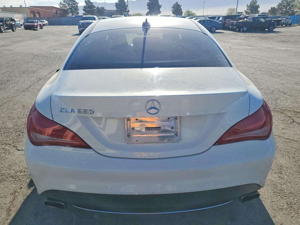 2014 Mercedes-benz Cla მანქანა იყიდება აუქციონზე, vin: WDDSJ4EB3EN134606, აუქციონის ნომერი: 49142496
