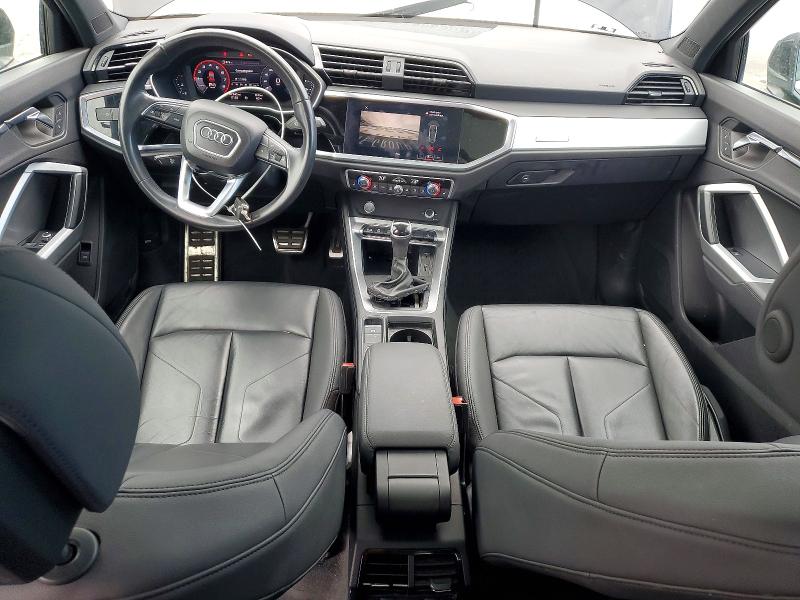 49763916 :رقم المزاد ، WA1DECF39L1024814 vin ، 2020 Audi Q3 مزاد بيع