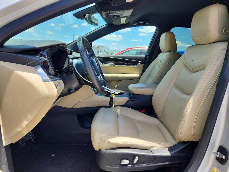 50687476 :رقم المزاد ، 1GYKNARS8JZ190867 vin ، 2018 Cadillac Xt5 مزاد بيع