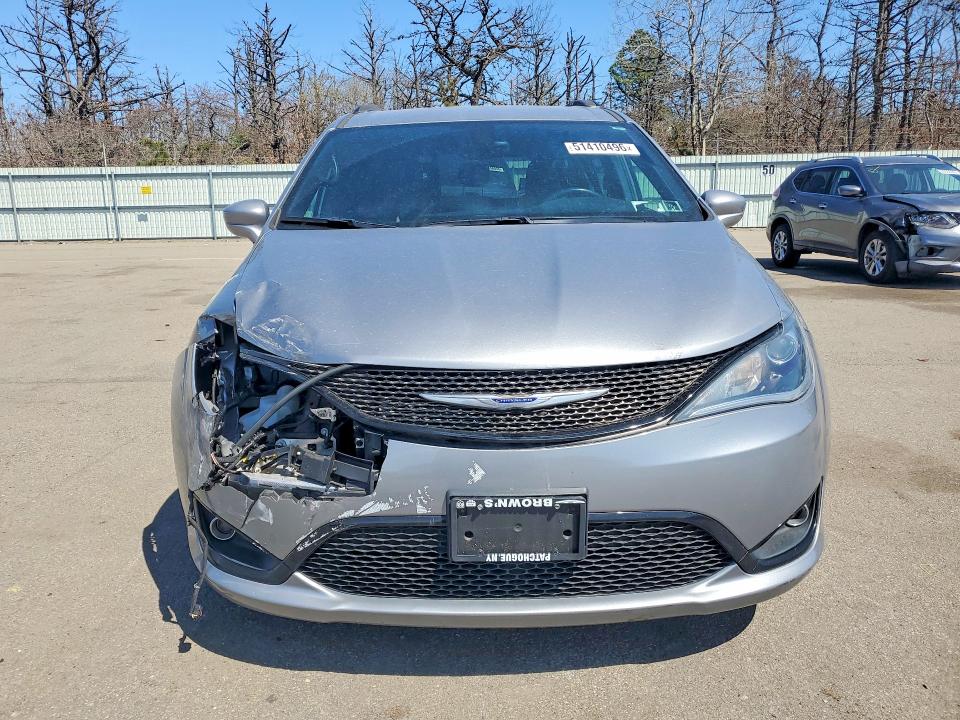51410496 :رقم المزاد ، 2C4RC1EG5KR577173 vin ، 2019 Chrysler Pacifica مزاد بيع