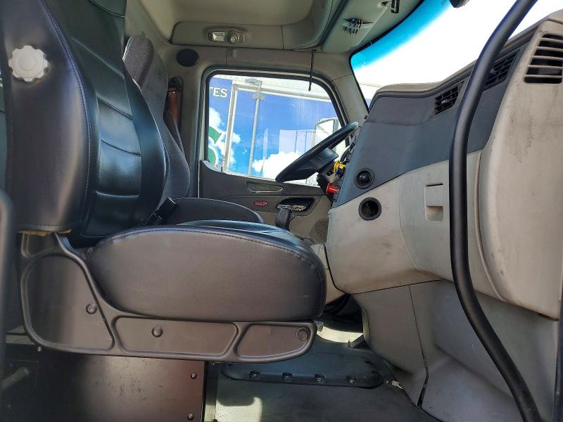 Продажа на аукционе авто 2018 Peterbilt 579, vin: 1XPBA48X4JD446384, номер лота: 50608456