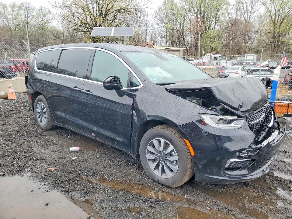 2025 Chrysler Pacifica მანქანა იყიდება აუქციონზე, vin: 2C4RC1S78SR572084, აუქციონის ნომერი: 48039926