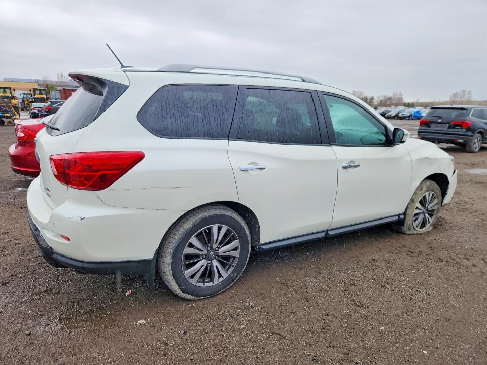 51009246 :رقم المزاد ، 5N1DR2MM5HC641957 vin ، 2017 Nissan Pathfinder مزاد بيع
