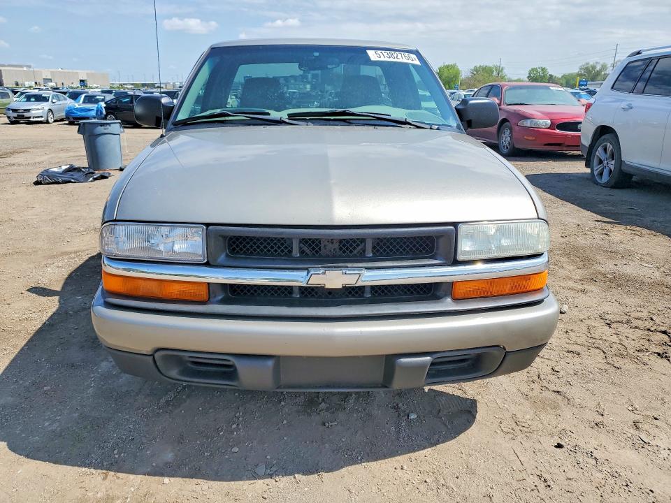 51382766 :رقم المزاد ، 1GCCS19W728264065 vin ، 2002 Chevrolet S Truck مزاد بيع