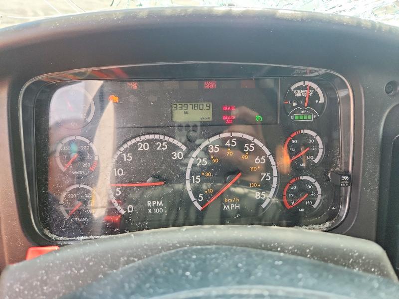 50231636 :رقم المزاد ، 1FVACXDT6CDBM6304 vin ، 2012 Freightliner M2 مزاد بيع