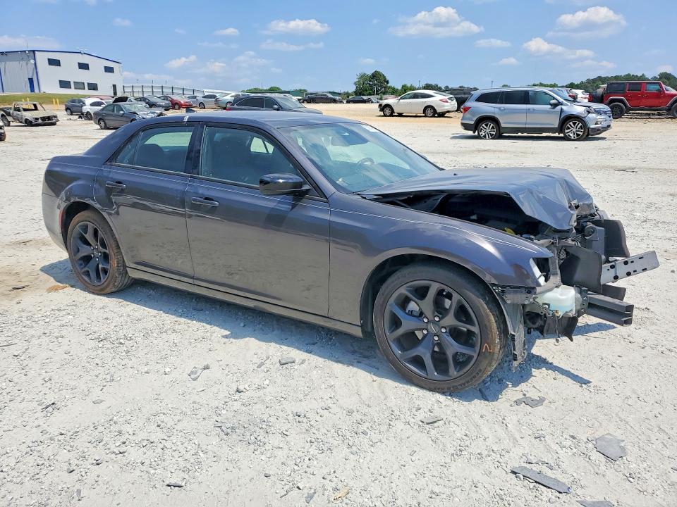 50883996 :رقم المزاد ، 2C3CCAAG3NH162931 vin ، 2022 Chrysler 300 مزاد بيع