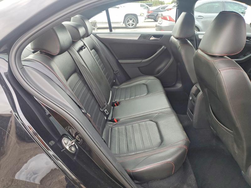 48644026 :رقم المزاد ، 3VW4A7AJ8DM424024 vin ، 2013 Volkswagen Jetta مزاد بيع