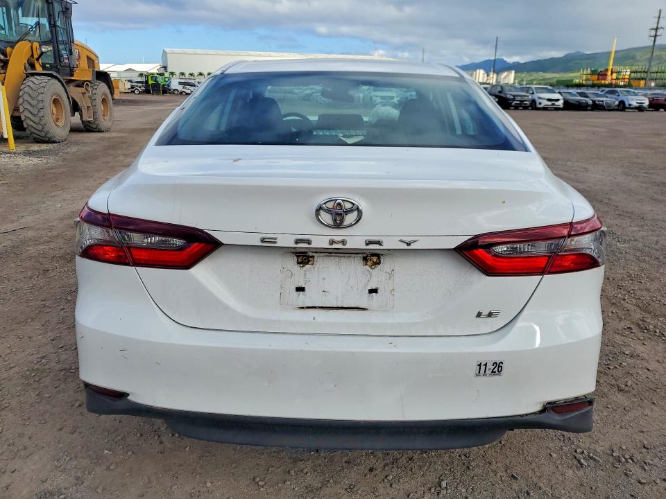 2022 Toyota Camry მანქანა იყიდება აუქციონზე, vin: 4T1C11AK1NU639421, აუქციონის ნომერი: 51031386