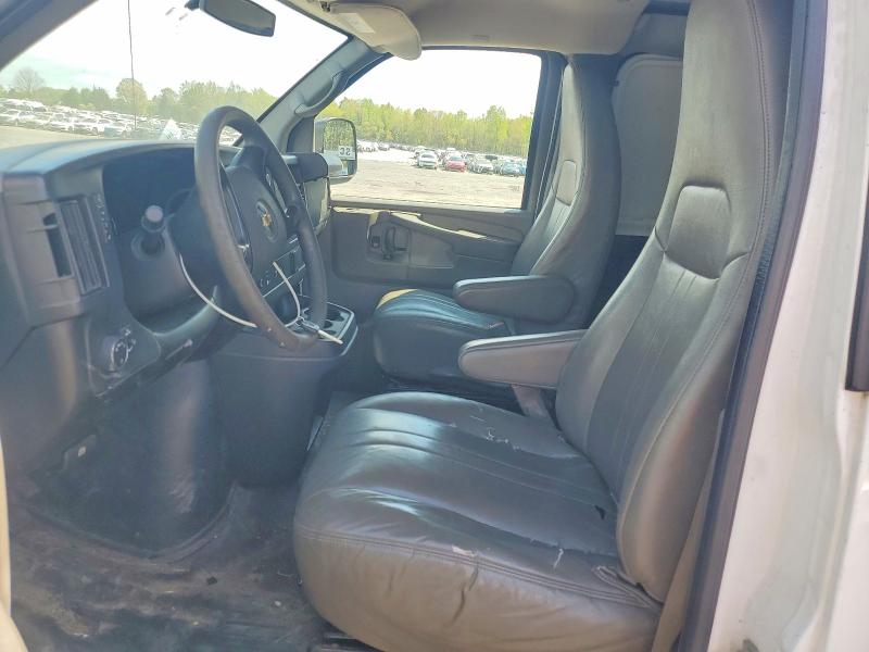 2015 Chevrolet Express G2500 მანქანა იყიდება აუქციონზე, vin: 1GCWGFFF0F1104382, აუქციონის ნომერი: 49804676