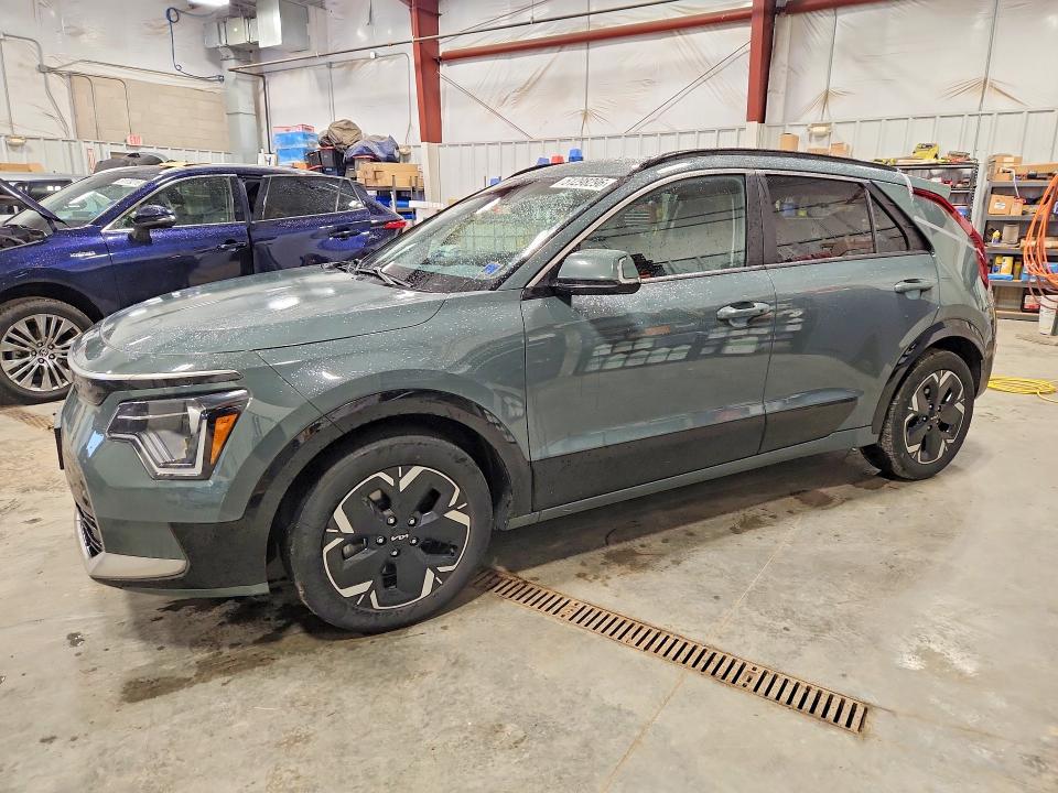 Продажа на аукционе авто 2023 Kia Niro, vin: KNDCR3L18P5016629, номер лота: 51298296