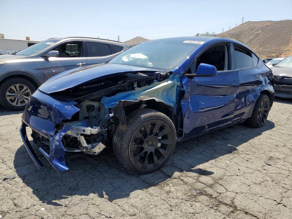 Продажа на аукционе авто 2024 Tesla Model Y, vin: 7SAYGDEE9RF025927, номер лота: 51626166
