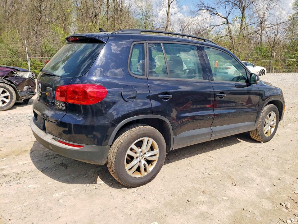 2015 Volkswagen Tiguan მანქანა იყიდება აუქციონზე, vin: WVGBV7AX0FW561900, აუქციონის ნომერი: 51259036