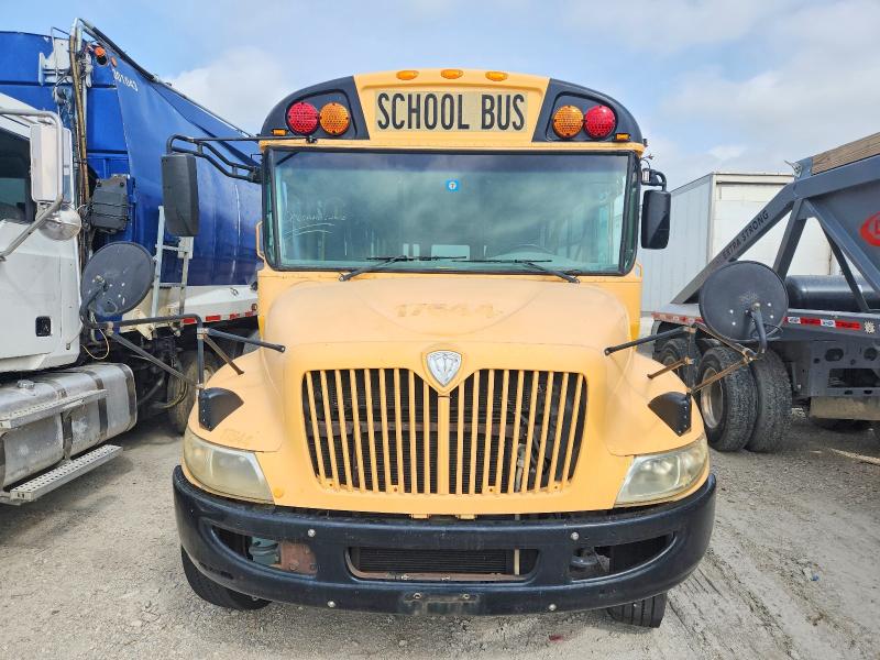 79731845 :رقم المزاد ، 4DRBUSKL0AB232003 vin ، 2010 Ic Corporation School Bus مزاد بيع