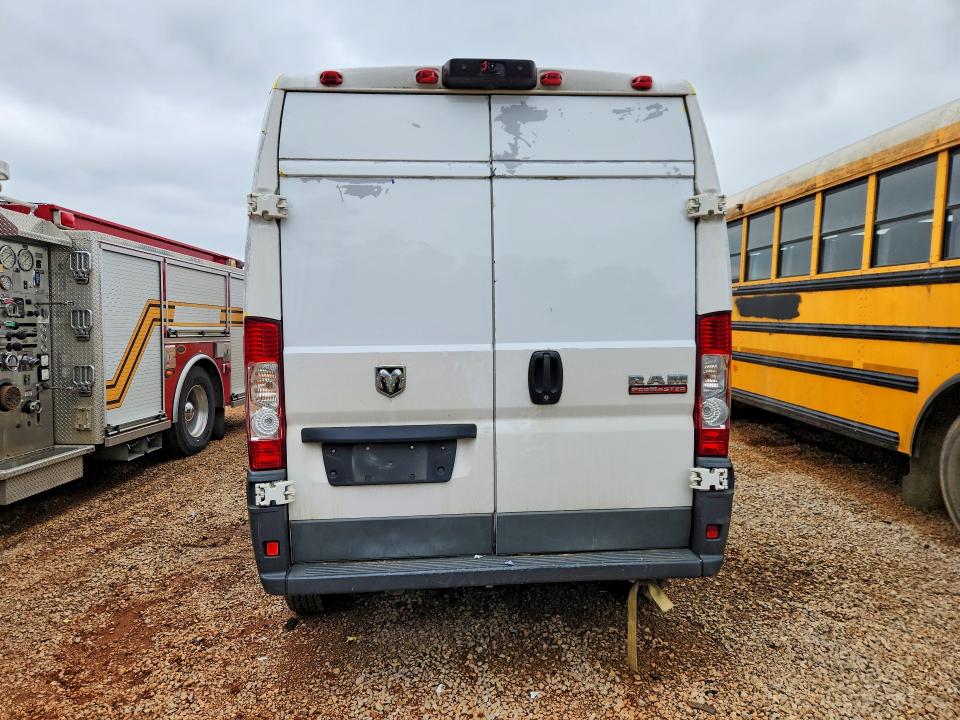 Продажа на аукционе авто 2017 Ram Promaster 2500, vin: 3C6TRVDG7HE505924, номер лота: 49964236