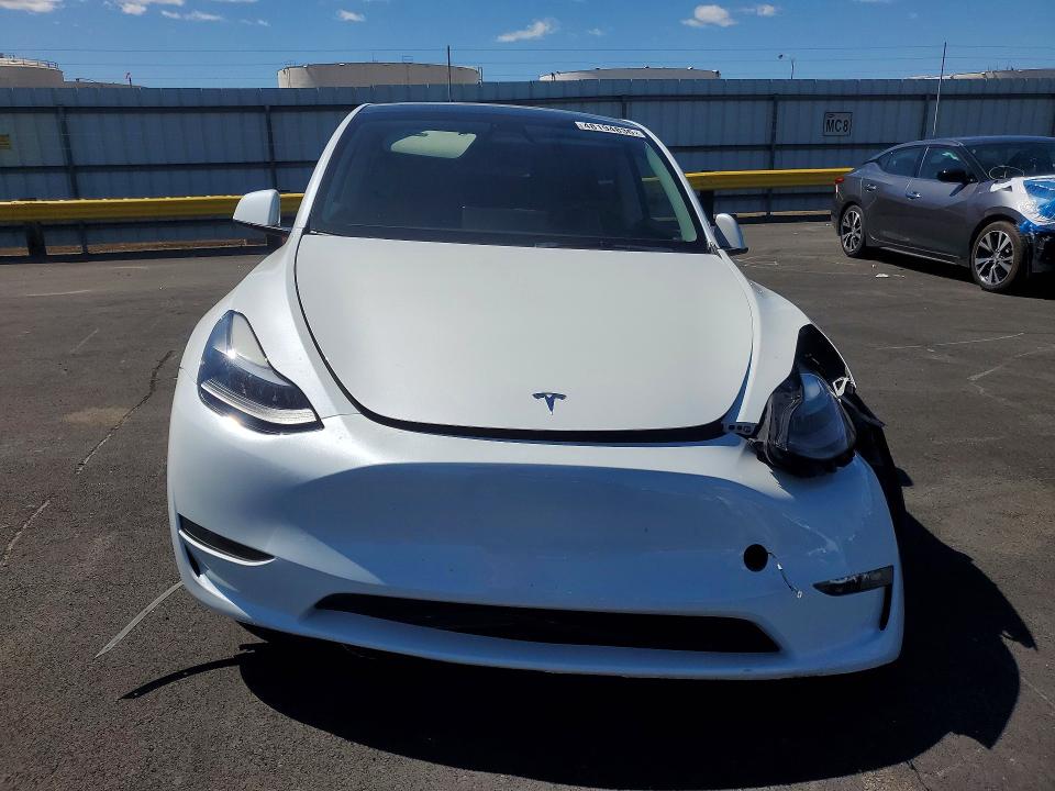 2023 Tesla Model Y მანქანა იყიდება აუქციონზე, vin: 7SAYGAEE4PF903114, აუქციონის ნომერი: 48194836