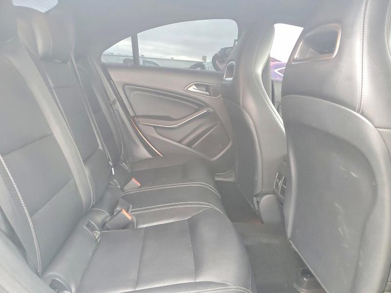 Продажа на аукционе авто 2019 Mercedes-benz Cla, vin: WDDSJ4EB1KN724136, номер лота: 48599806