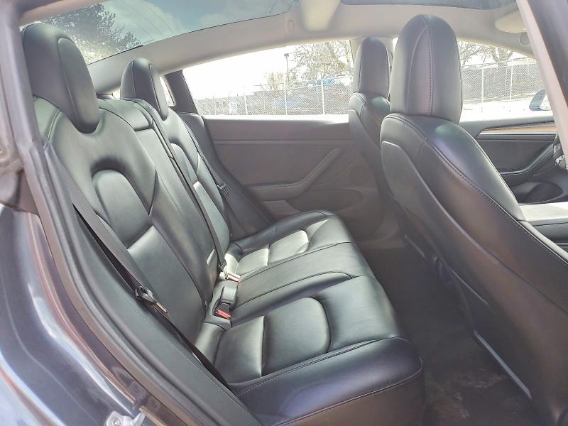 49898766 :رقم المزاد ، 5YJ3E1EA4NF287518 vin ، 2022 Tesla Model 3 مزاد بيع