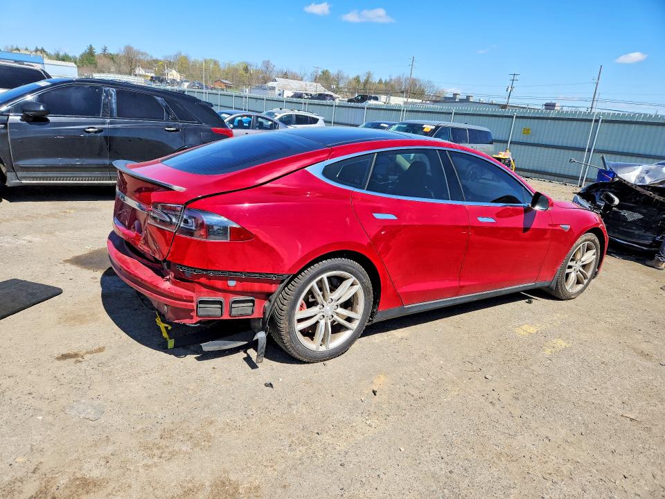 Продаж на аукціоні авто 2014 Tesla Model S, vin: 5YJSA1H10EFP52220, номер лоту: 47797346