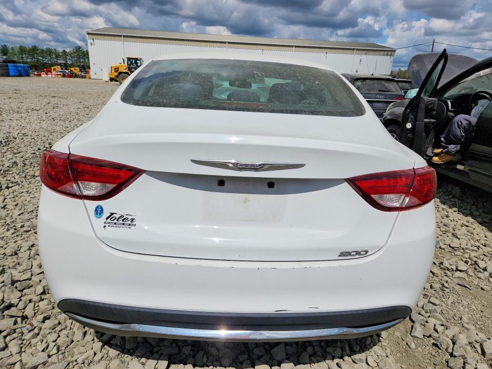 Продажа на аукционе авто 2015 Chrysler 200, vin: 1C3CCCAB1FN712443, номер лота: 49484356