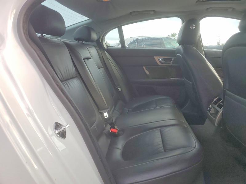 2011 Jaguar Xf მანქანა იყიდება აუქციონზე, vin: SAJWA0GB3BLR97870, აუქციონის ნომერი: 51408446