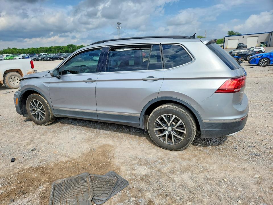 48543566 :رقم المزاد ، 3VV3B7AX5LM115014 vin ، 2020 Volkswagen Tiguan مزاد بيع