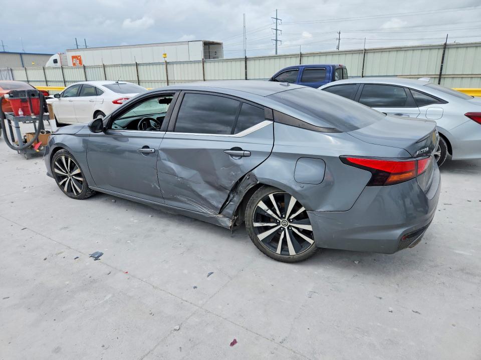 48402646 :رقم المزاد ، 1N4BL4CV4MN340054 vin ، 2021 Nissan Altima مزاد بيع